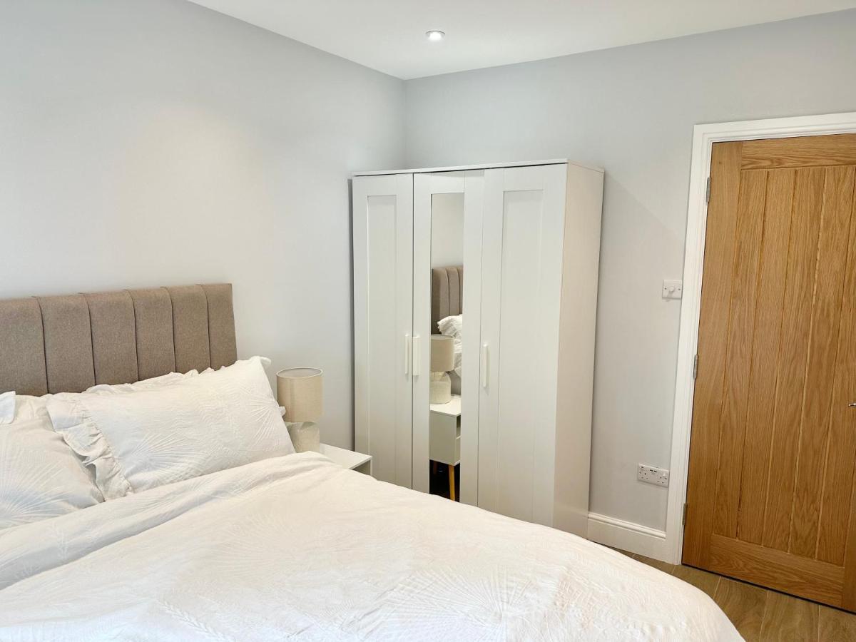 Little Vine - Beautiful Ground Floor Flat In South London Lägenhet Sutton  Exteriör bild