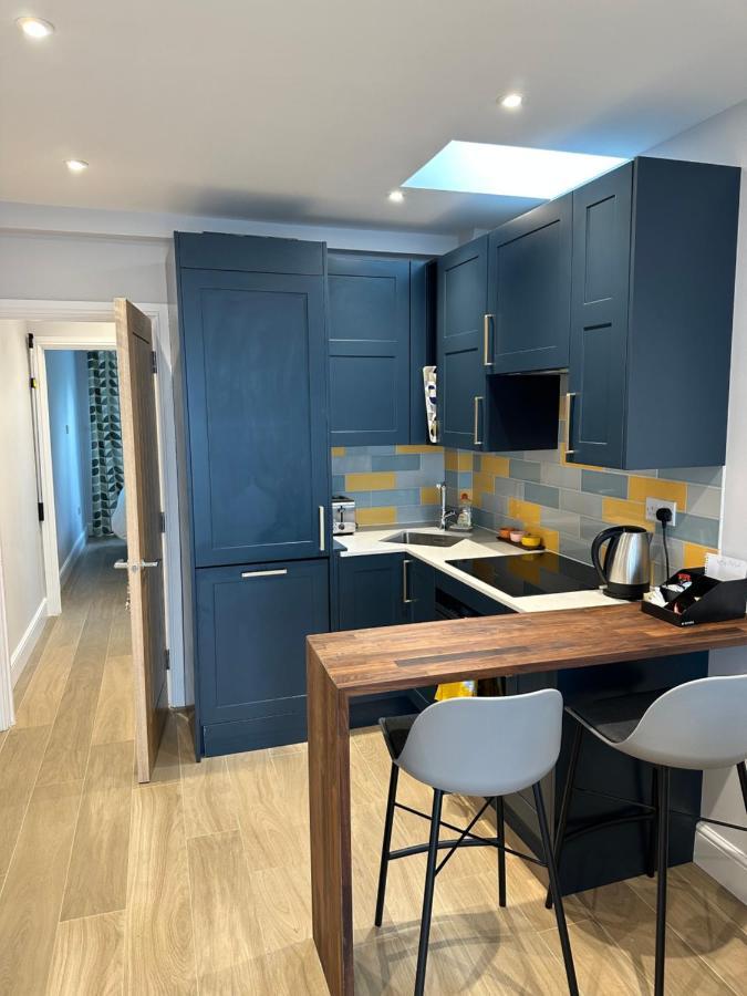 Little Vine - Beautiful Ground Floor Flat In South London Lägenhet Sutton  Exteriör bild